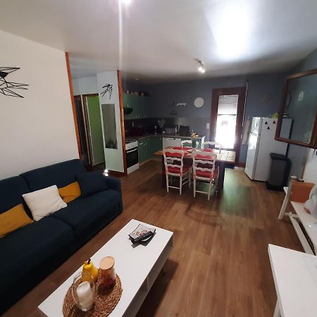Chalet isolé a 2km de Sarlat Villa Saint-Andre-d'Allas Esterno foto