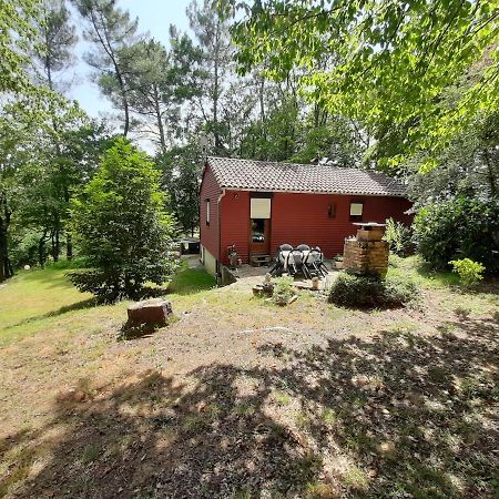 Chalet isolé a 2km de Sarlat Villa Saint-Andre-d'Allas Esterno foto