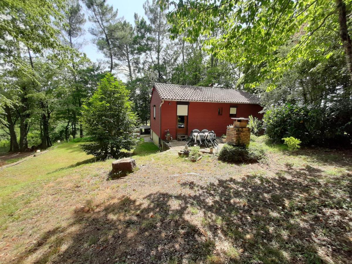 Chalet isolé a 2km de Sarlat Villa Saint-Andre-d'Allas Esterno foto